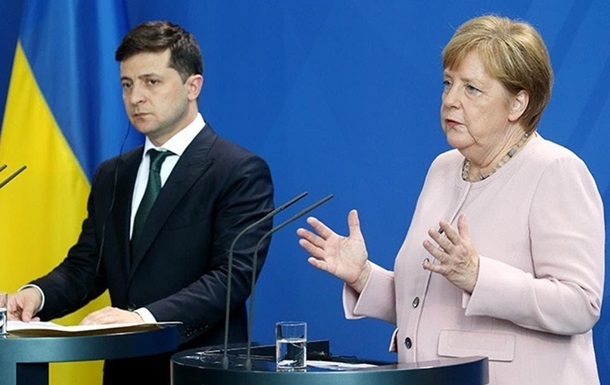 Меркель слідом за Путіним поговорила з Зеленським